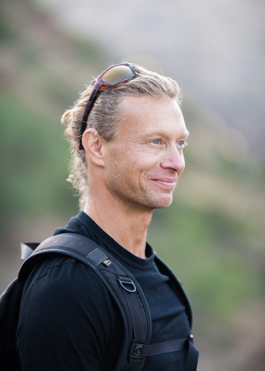 Home-about-ashaman-gray